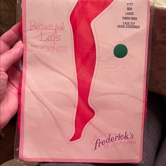 NEW Frederick’s of Hollywood Lace Top Seam Stockings LARGE Sheer Red thigh highs